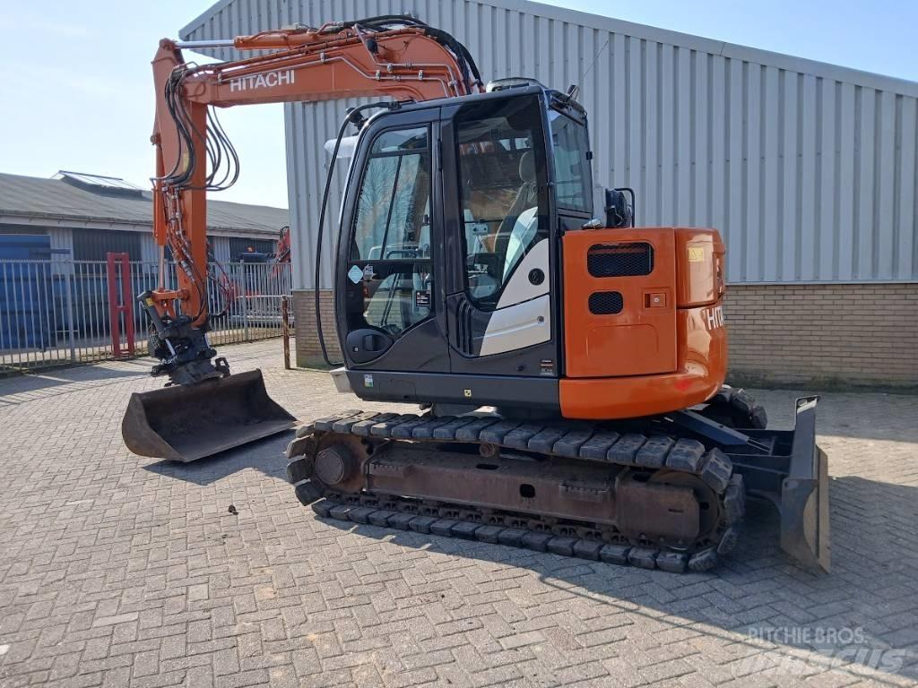Hitachi ZX 85 US-6 Excavatoare 7t - 12t