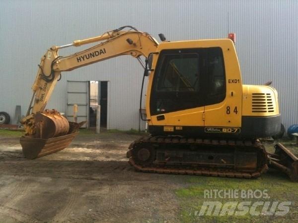 Hyundai R80-7 Excavatoare 7t - 12t