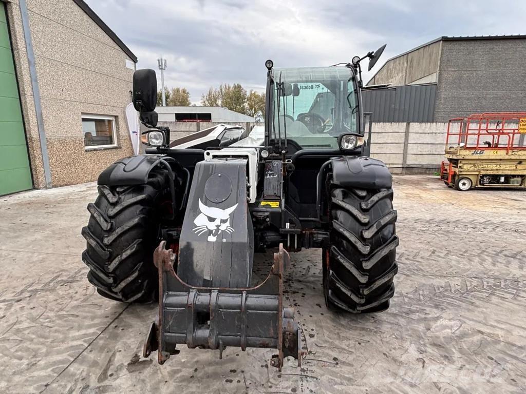 Bobcat TL35.70X Manipulatoare agricole