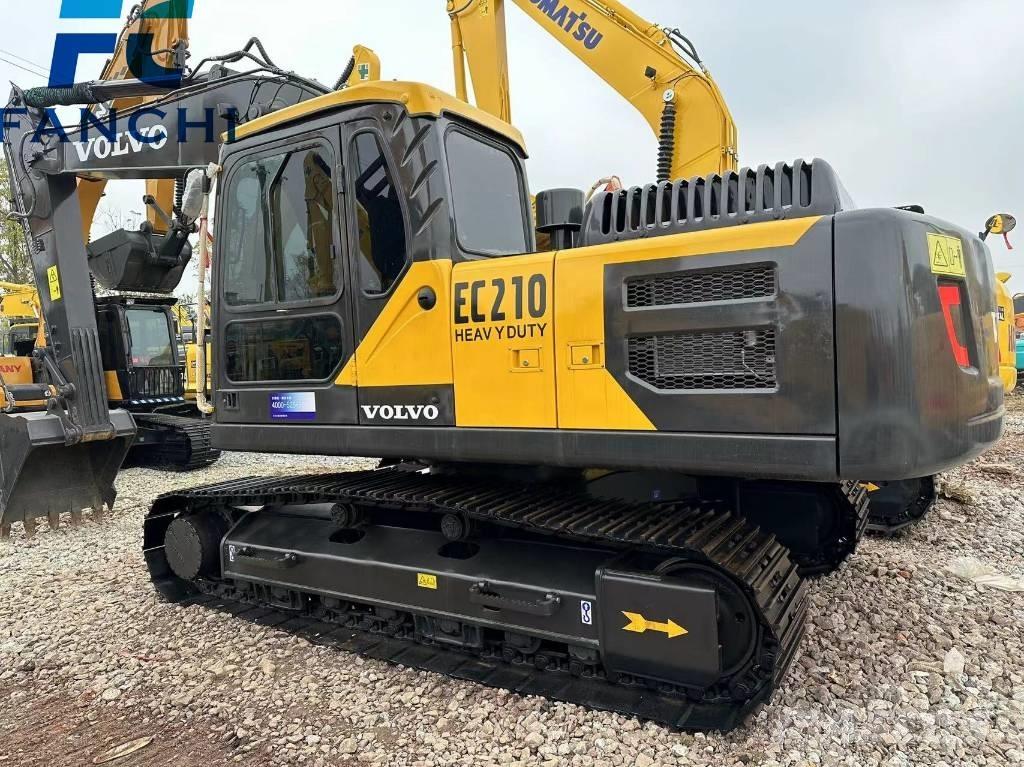 Volvo EC 210 Excavatoare pe șenile
