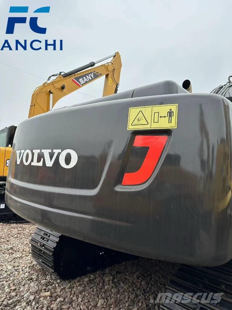 Volvo EC 210 Excavatoare pe șenile
