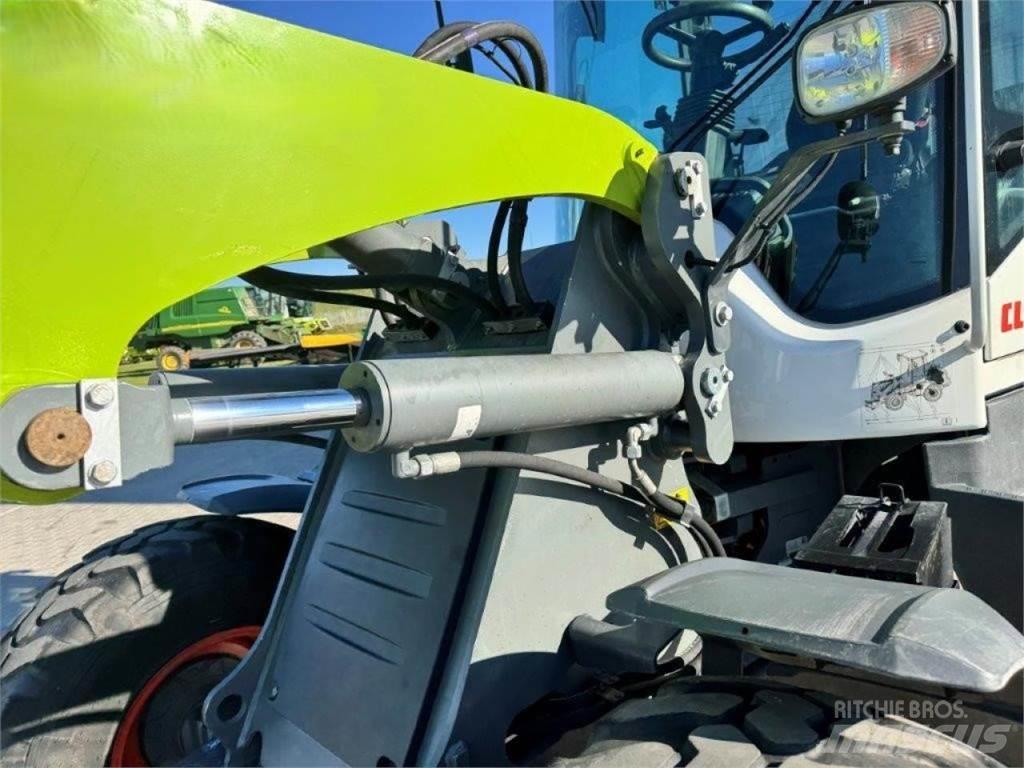 CLAAS Torion 644 Incarcator pe pneuri