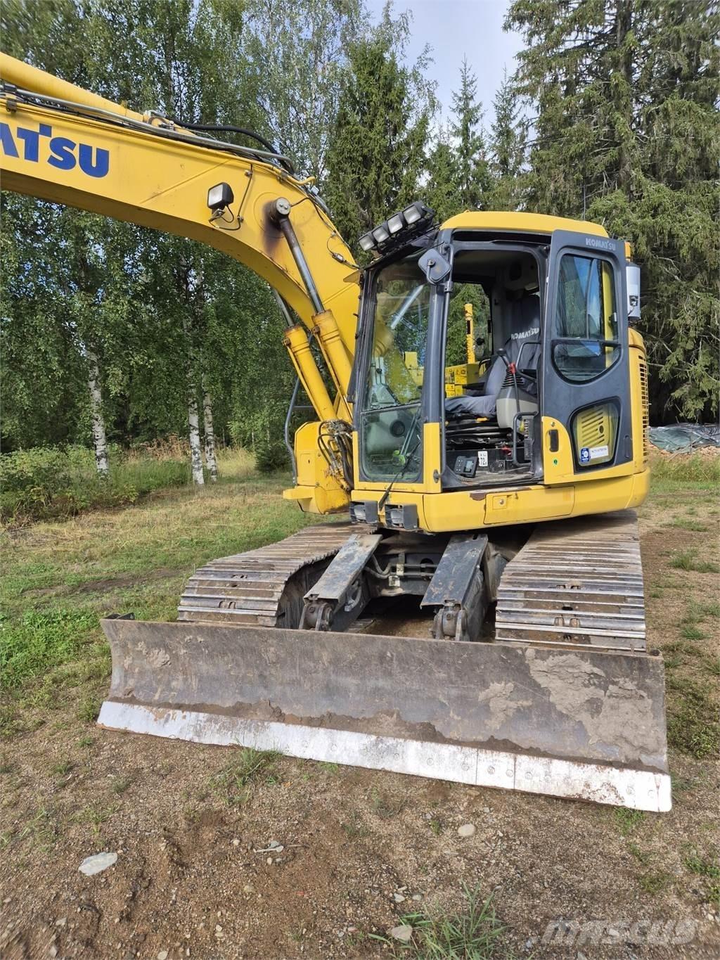Komatsu PC138 US Excavatoare pe șenile
