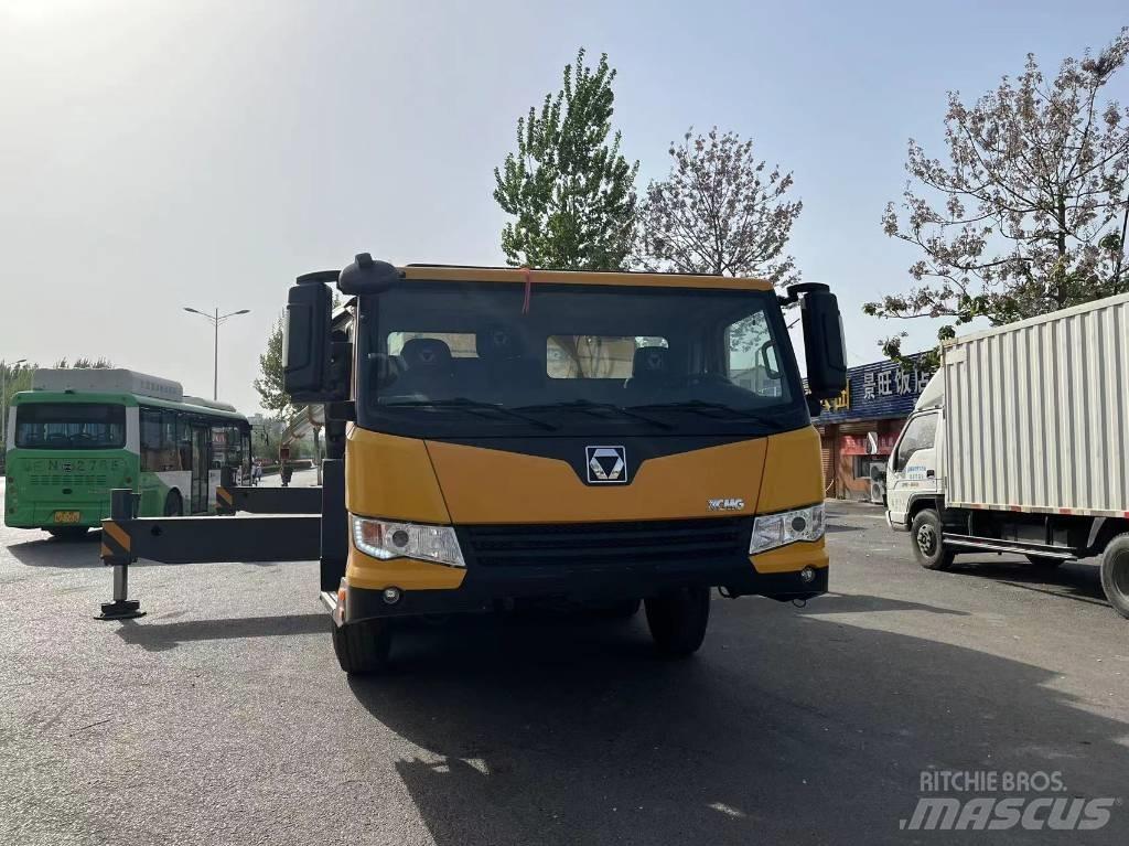 XCMG QY70KC Macara pentru orice teren
