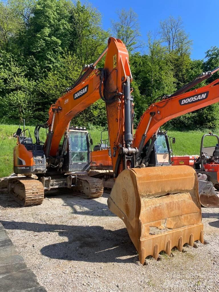 Doosan DX 235 LCR-5 Excavatoare pe șenile
