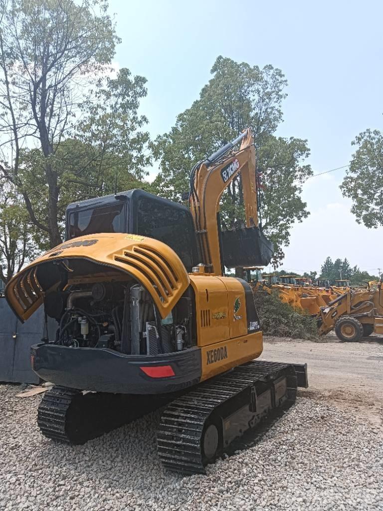 XCMG XWE60DA Mini excavatoare < 7t