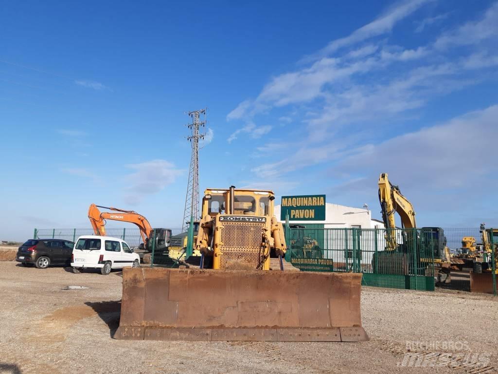 Komatsu D 85 E-12 Buldozere pe senile