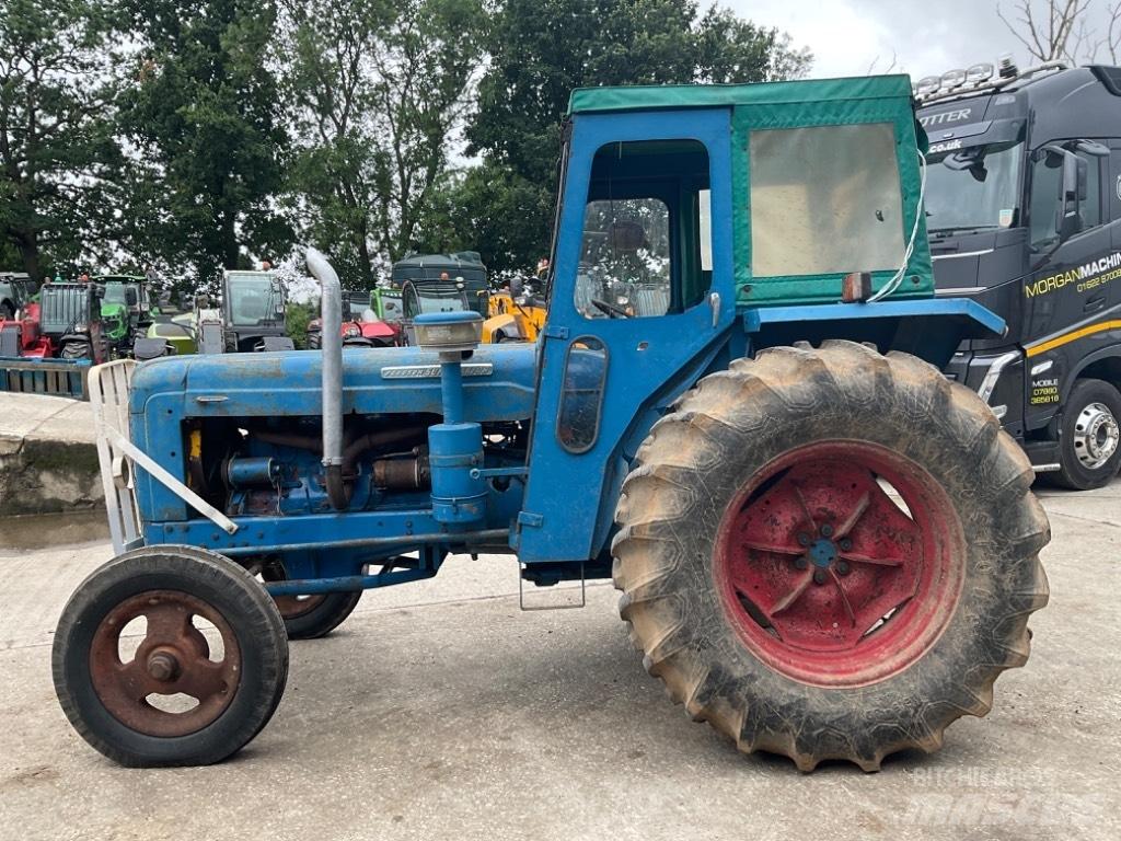 Fordson Super Major Tractoare