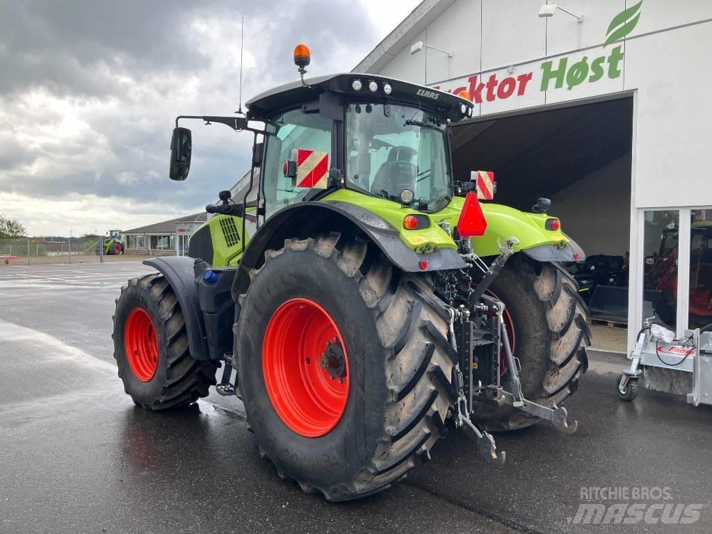 CLAAS AXION 830 CIS+ Tractoare