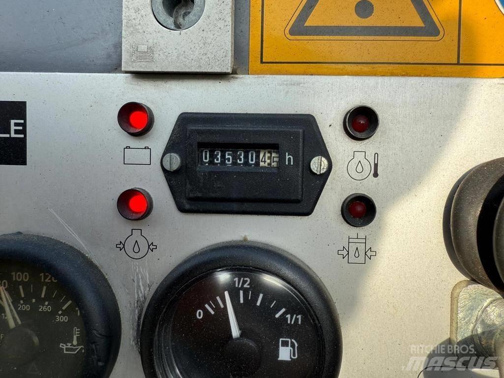 Vögele Super 800 Pavatoare asfalt