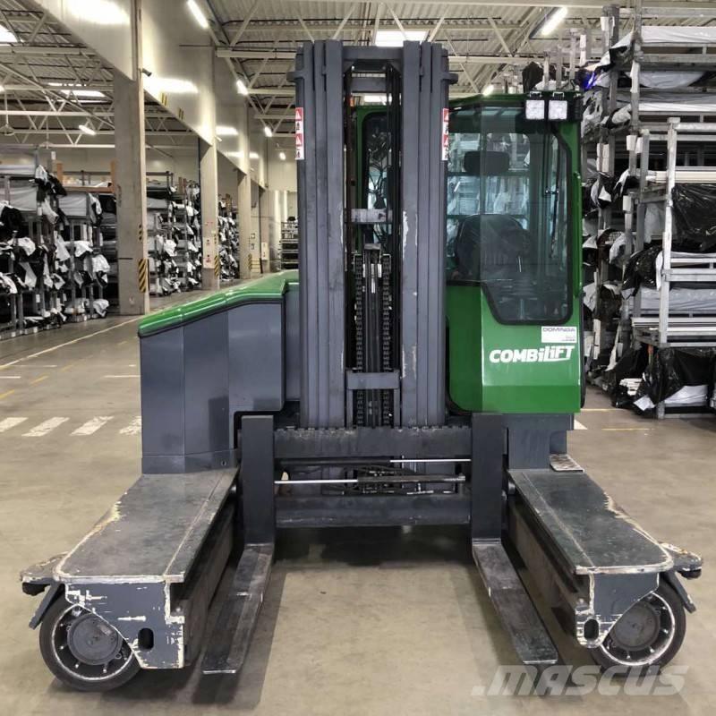 Combilift C 4000 ET Stivuitoare cu patru brate