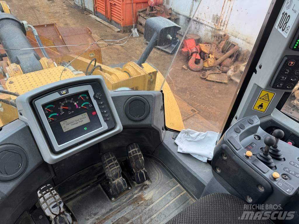 CAT 966 K Incarcator pe pneuri