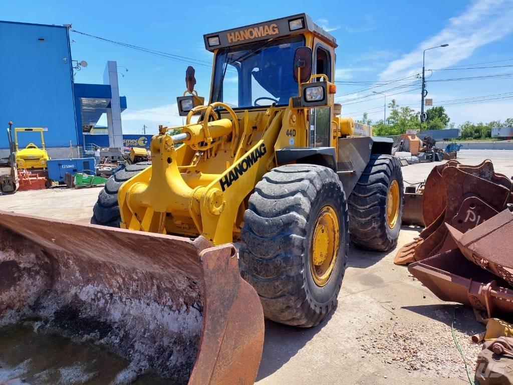 Hanomag 44D Incarcator pe pneuri