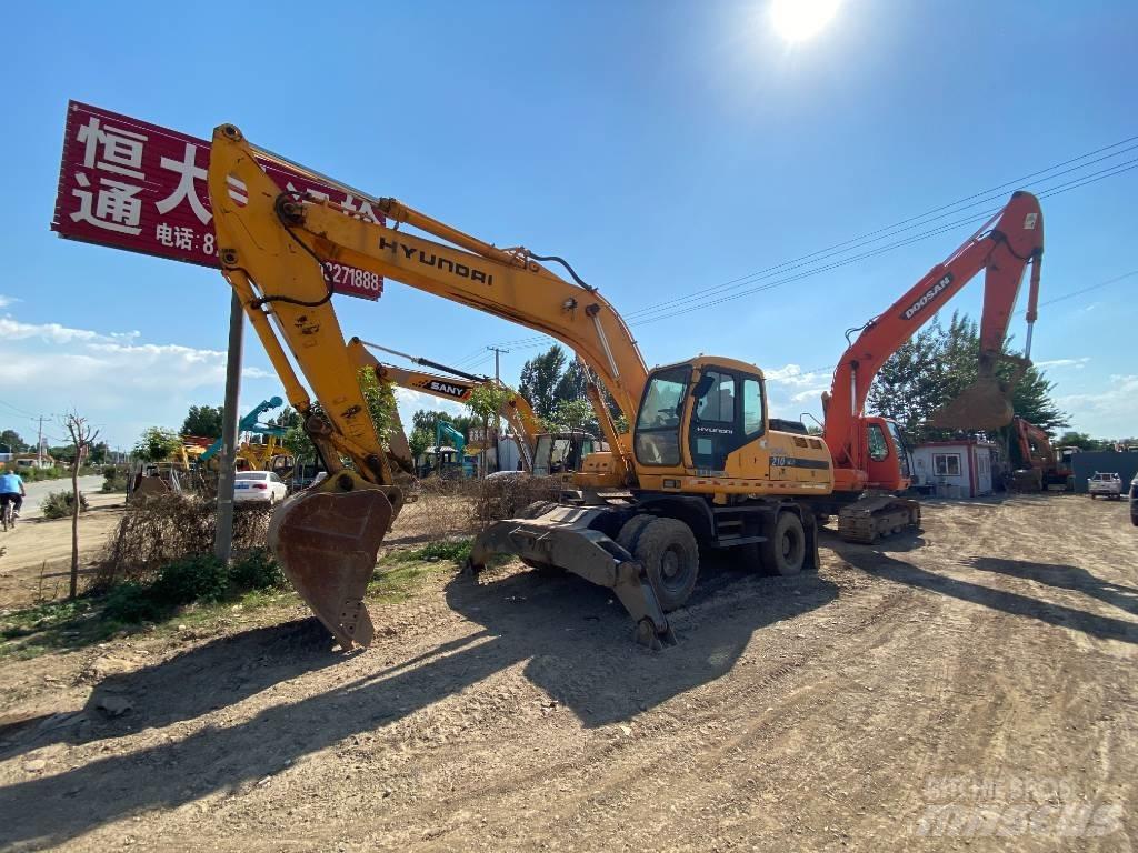 Hyundai 210w Excavatoare cu roti
