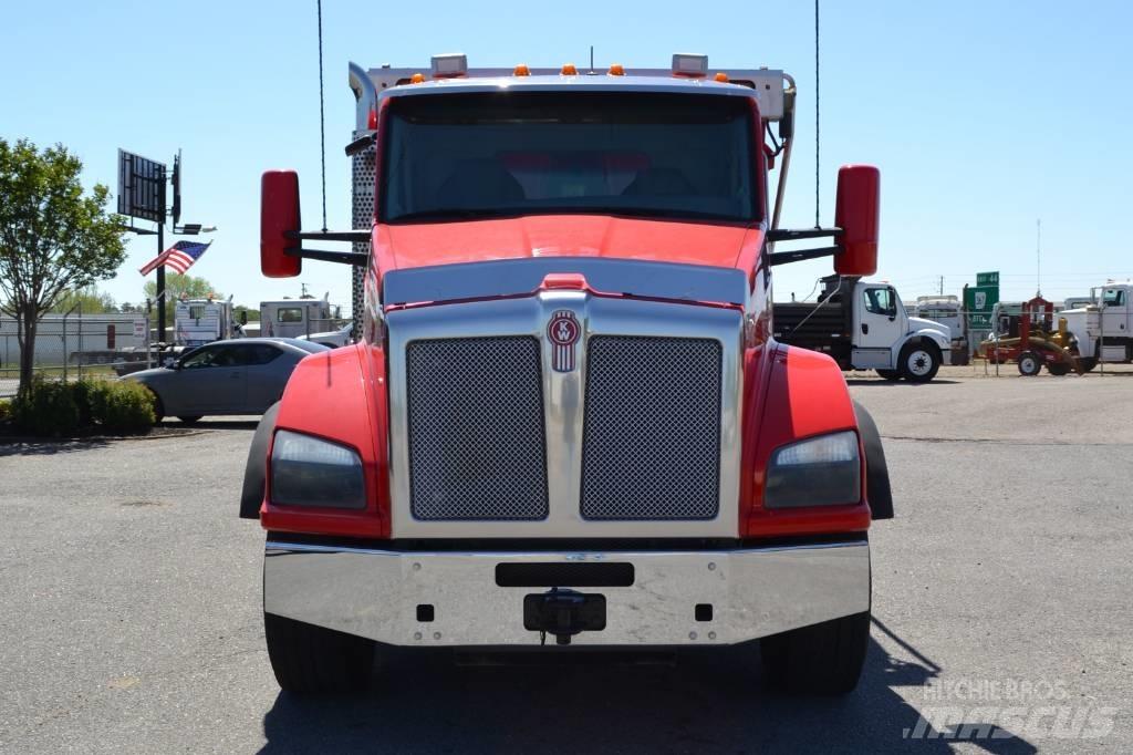 Kenworth T 880 Autobasculanta