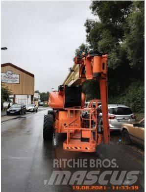 JLG 1250 AJP Nacele cu brat articulat