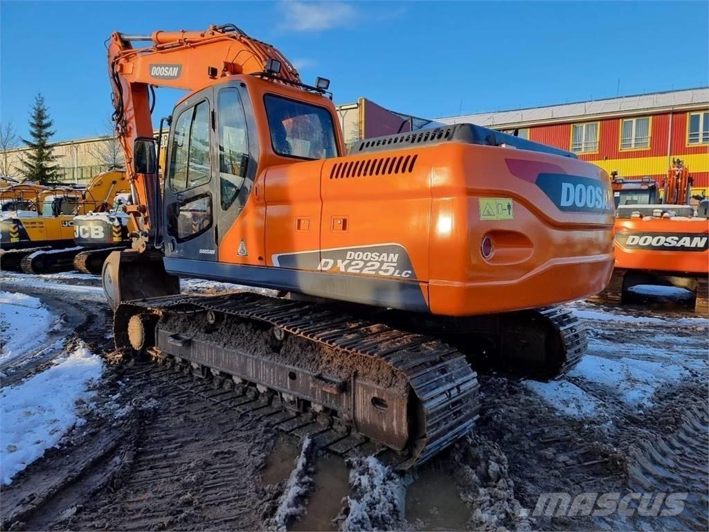 Doosan DX 225 LC Excavatoare pe șenile

