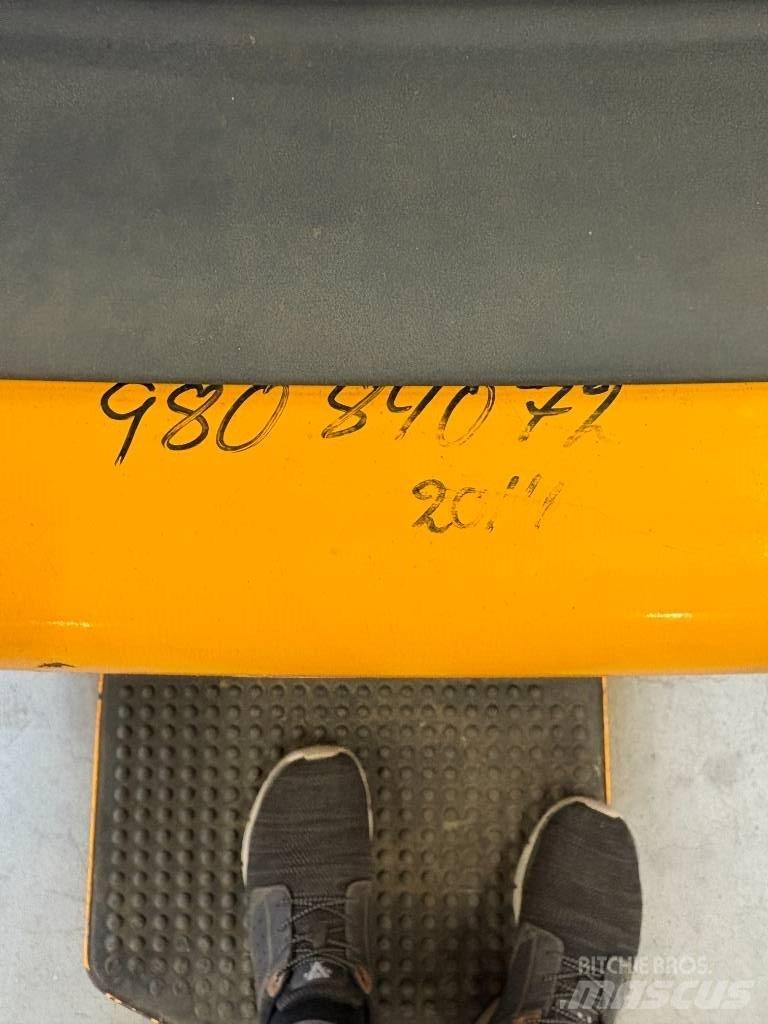 Jungheinrich ERE 225 Transpaleta cu platforma
