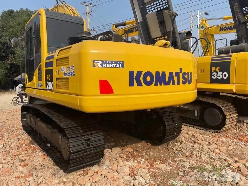 Komatsu PC 200 8N Excavatoare pe șenile
