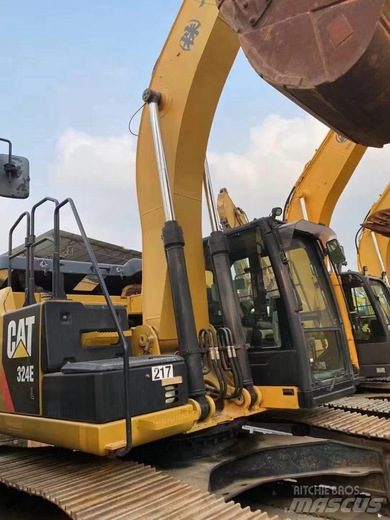 CAT 324 E Excavatoare pe șenile
