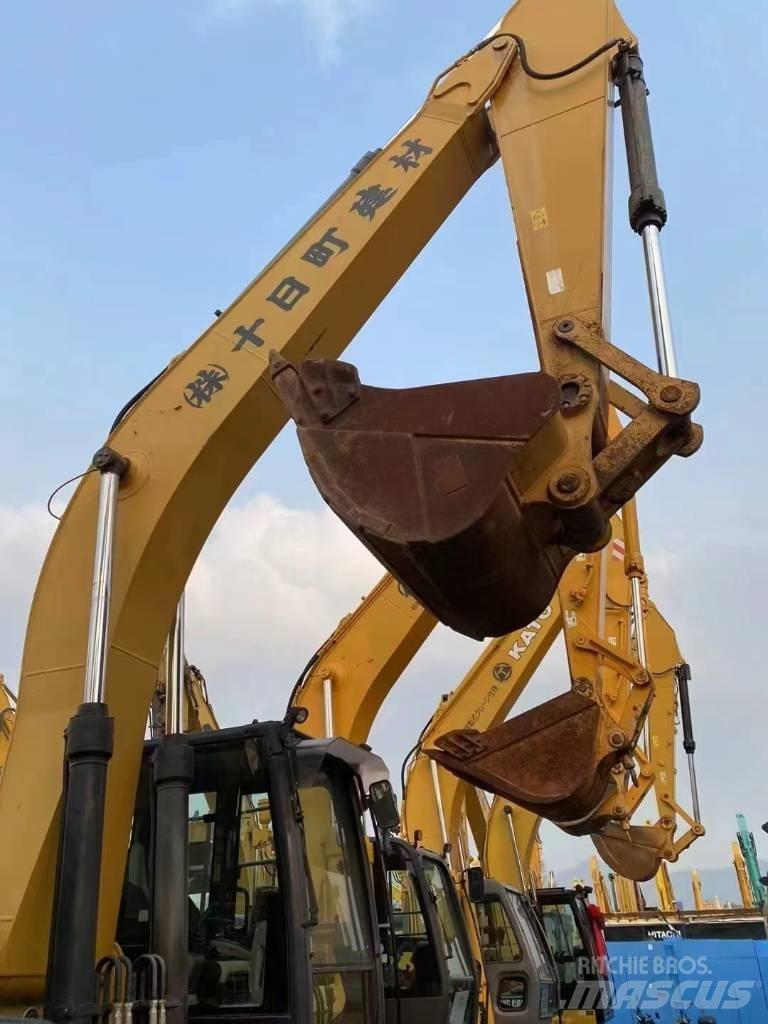 CAT 324 E Excavatoare pe șenile
