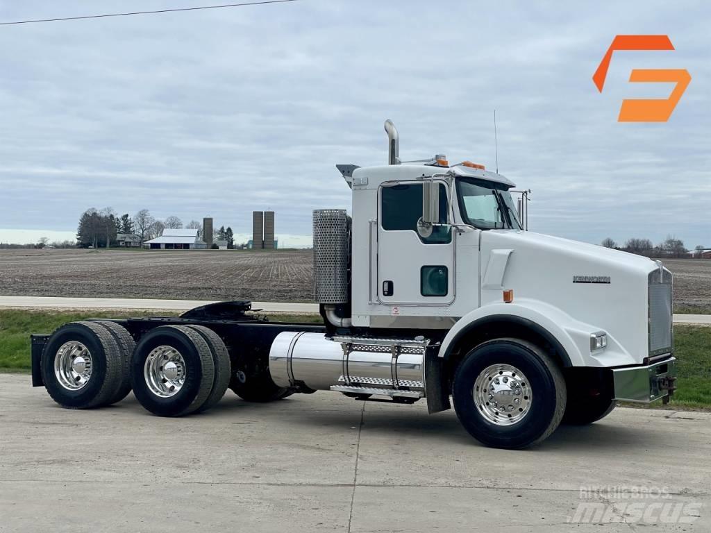 Kenworth T800 Autotractoare