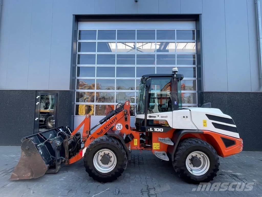 Schaeff TL100 Incarcator pe pneuri