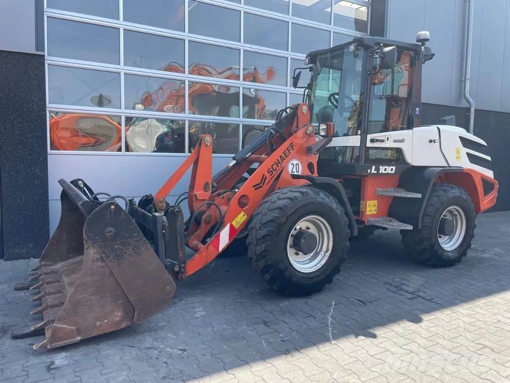 Schaeff TL100 Incarcator pe pneuri