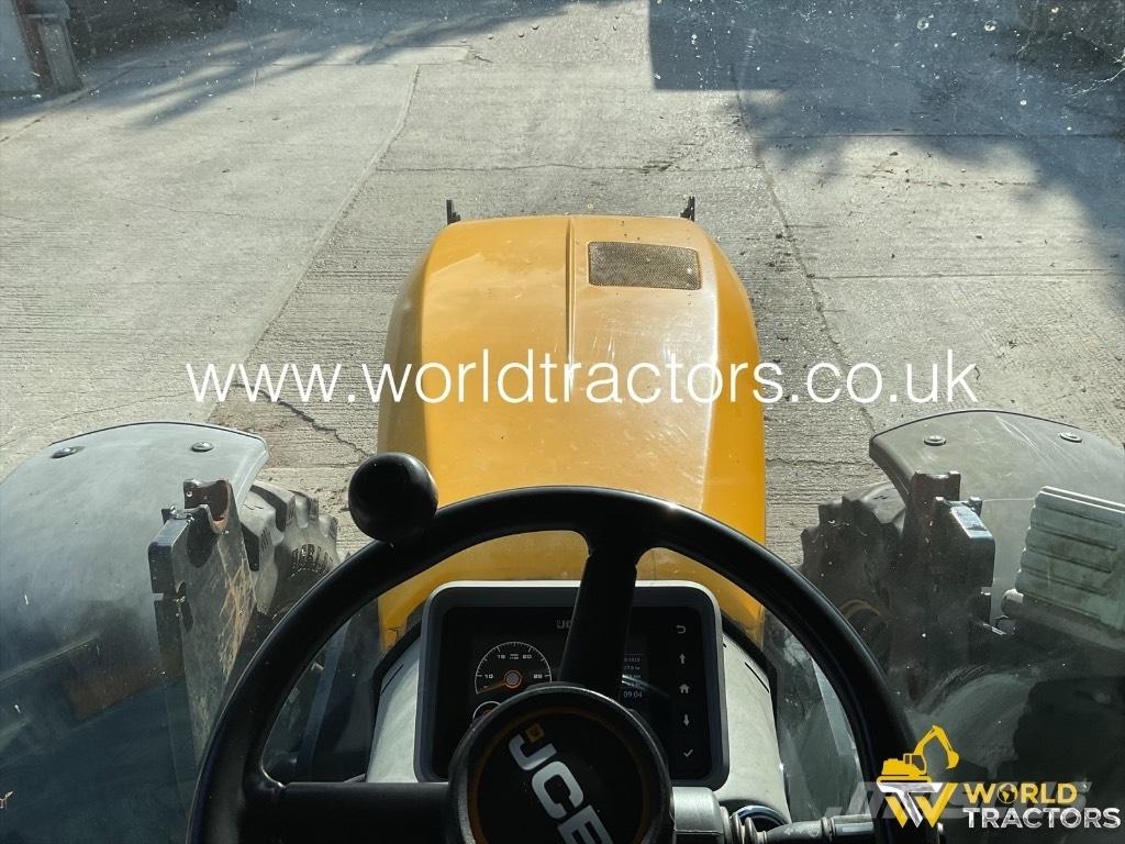 JCB Fastrac 4220 Tractoare