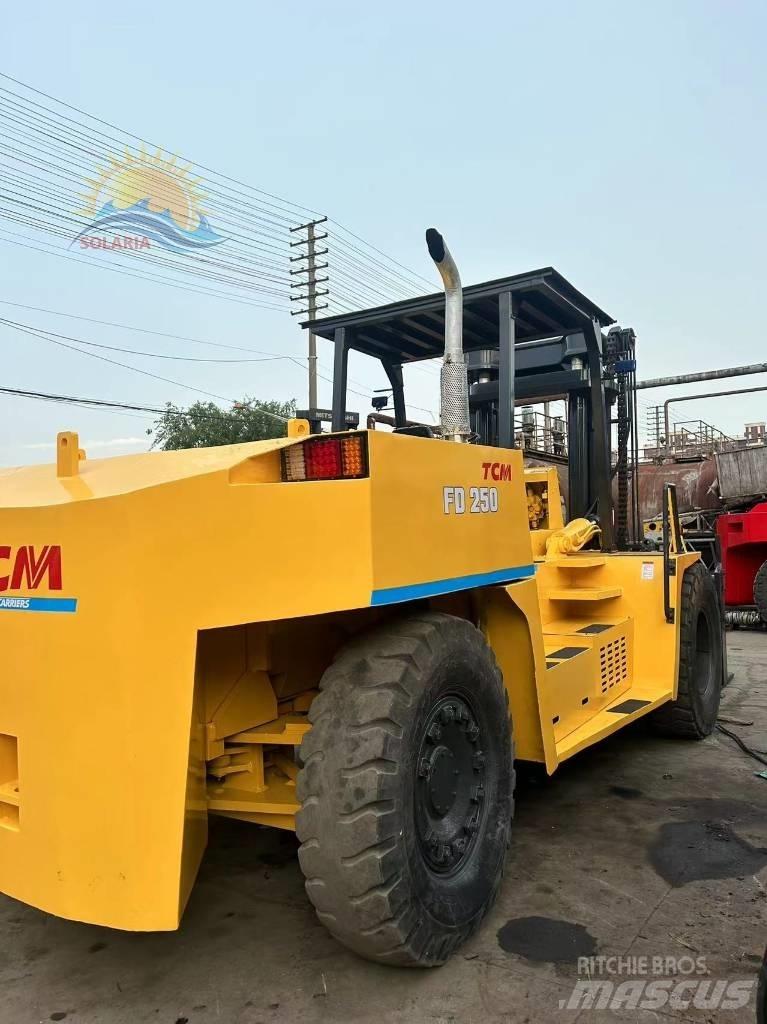 TCM FD 250 Stivuitor diesel
