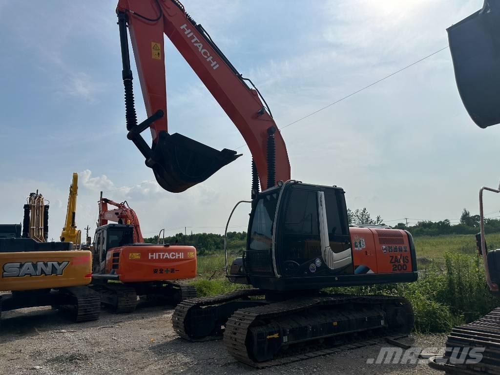 Hitachi ZX200 Excavatoare pe șenile
