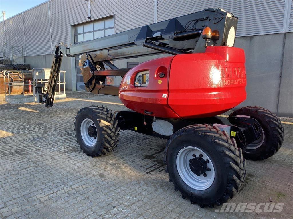 Manitou 200ATJ RC Nacele cu brat articulat