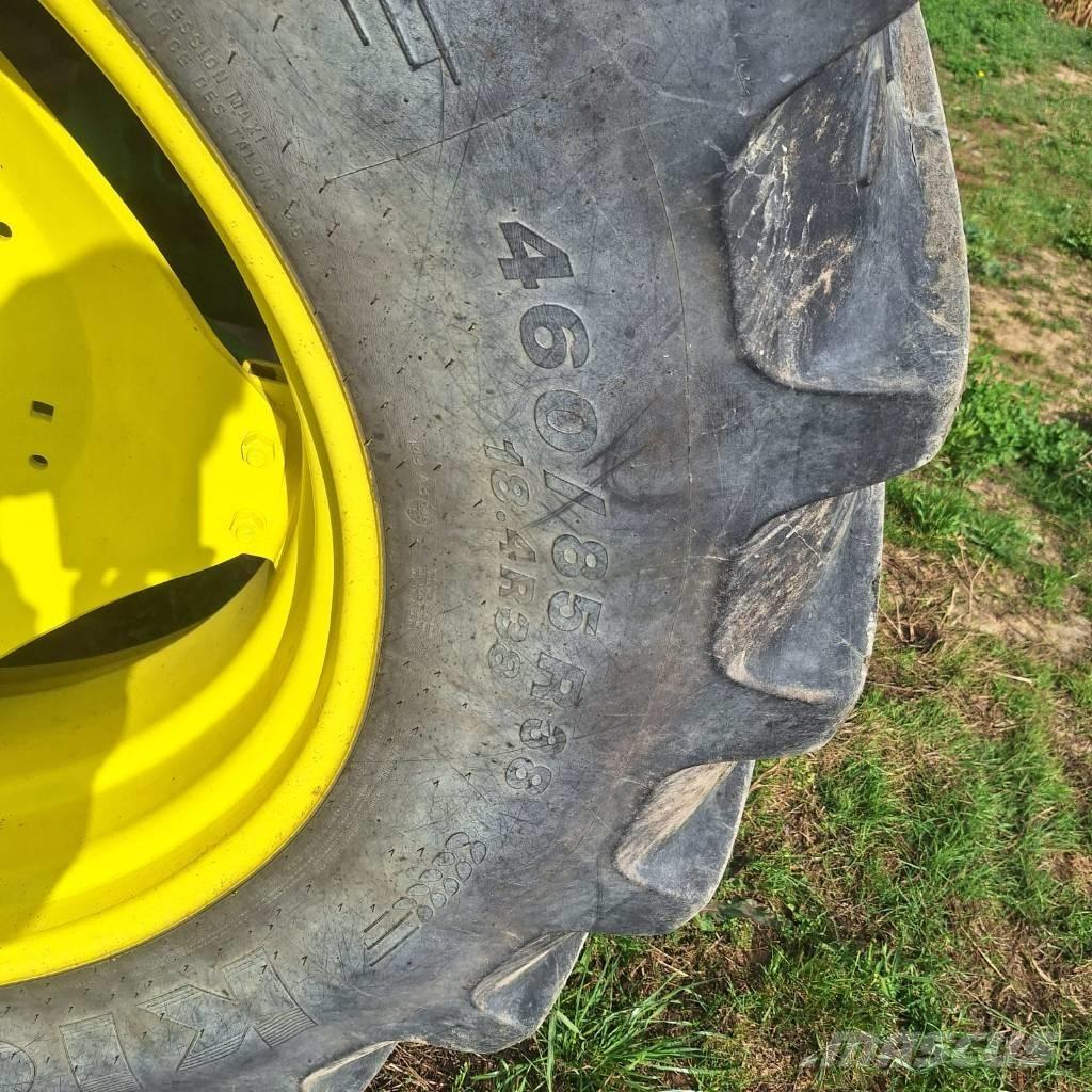 John Deere 6510 Tractoare