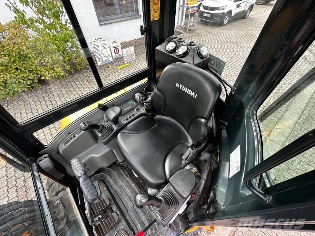 Hyundai R35Z 9A Mini excavatoare < 7t