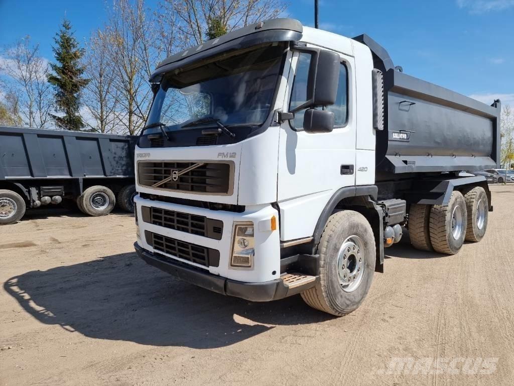 Volvo FM 420 6X4 Camion cu incarcator