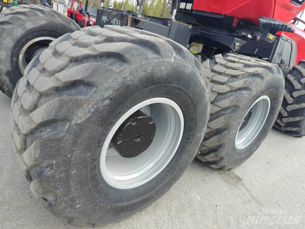Komatsu 951 Combine forestiere