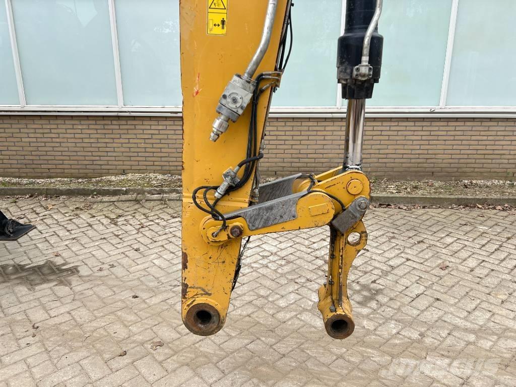 CAT MH3022  2015   CE Paleta de manipulare