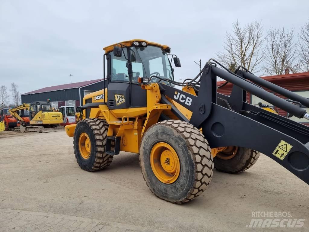 JCB 436 HT Incarcator pe pneuri