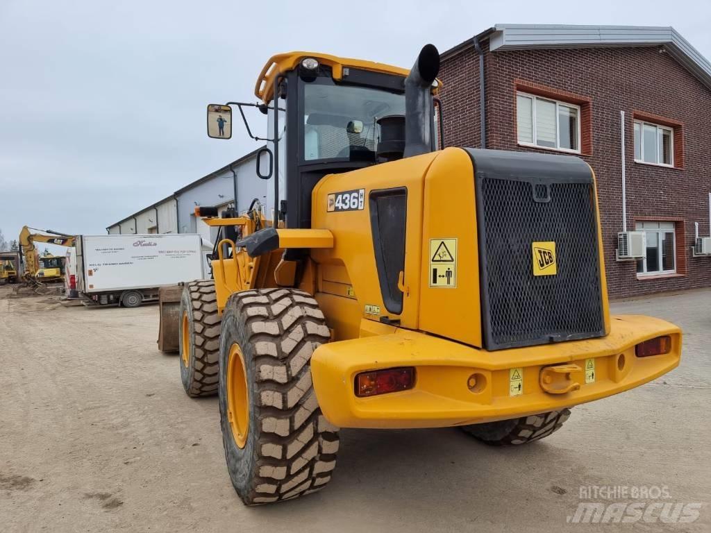 JCB 436 HT Incarcator pe pneuri