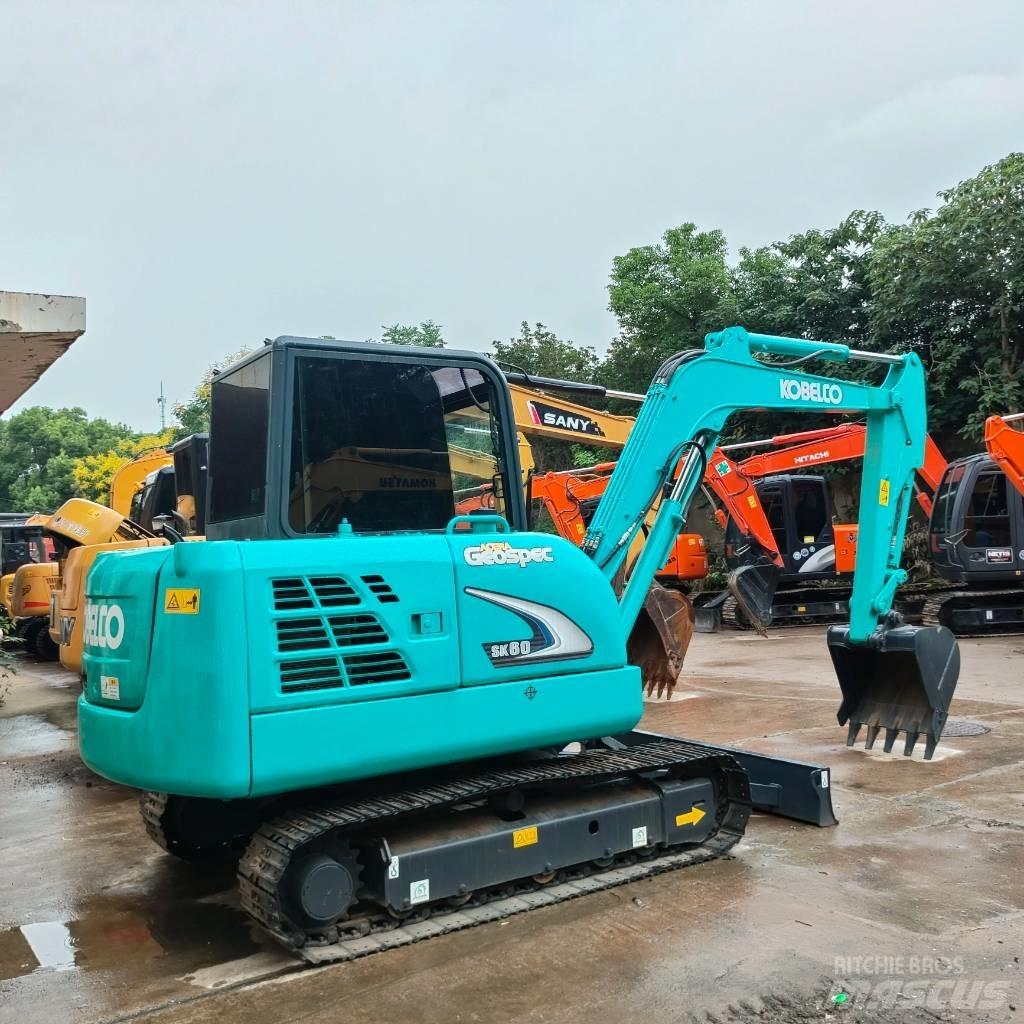 Kobelco SK 60 Excavatoare pe șenile
