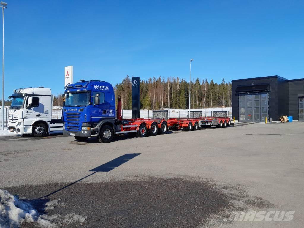 Scania R 560 8x4 Autotractoare