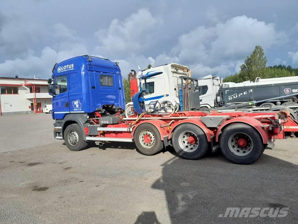 Scania R 560 8x4 Autotractoare