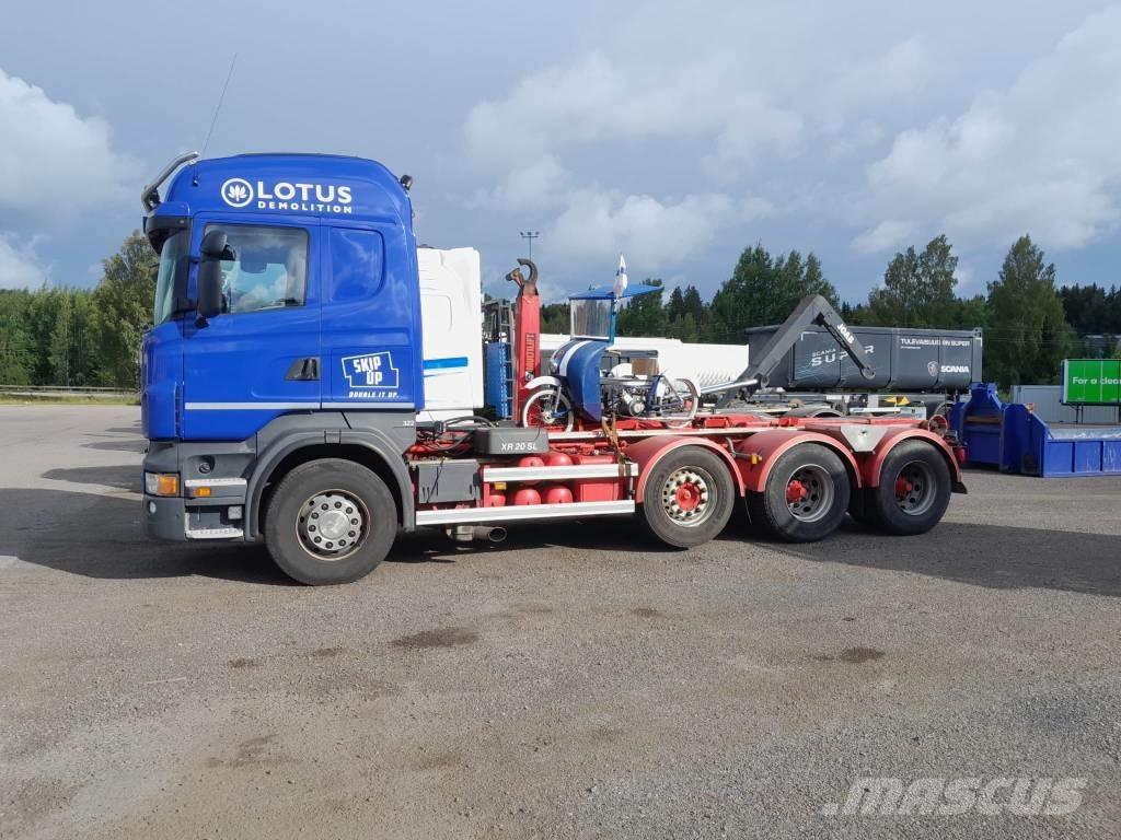 Scania R 560 8x4 Autotractoare