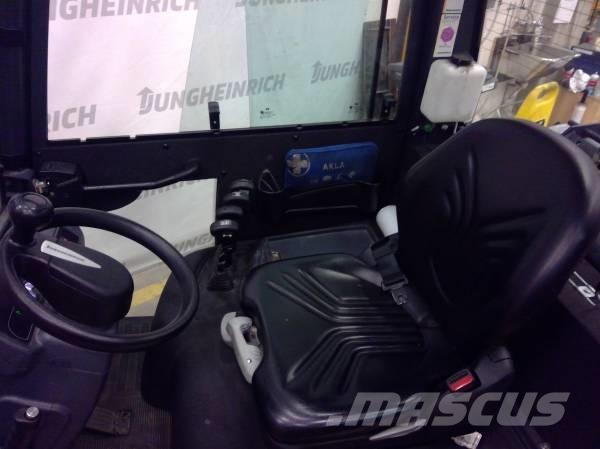 Jungheinrich TFG 320 Stivuitor GPL