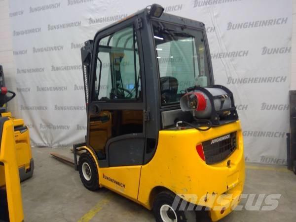 Jungheinrich TFG 320 Stivuitor GPL