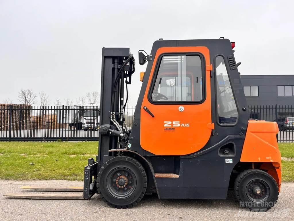 Doosan D25G PLUS Strivuitoare-altele
