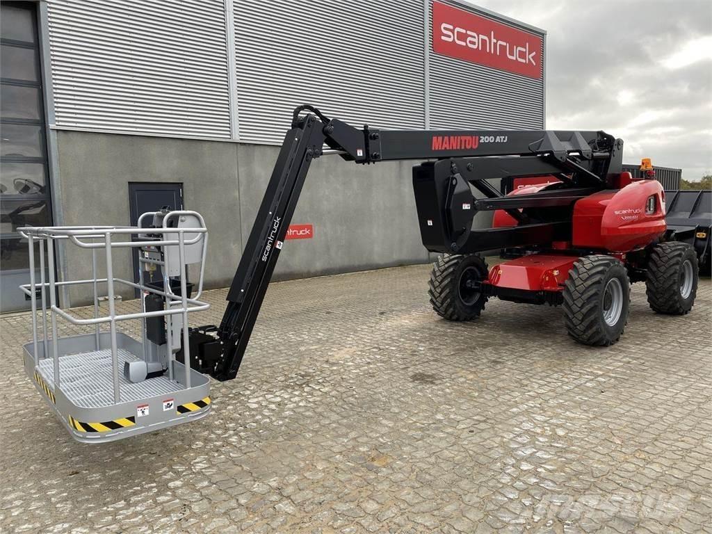 Manitou 200ATJ RC Nacele cu brat articulat