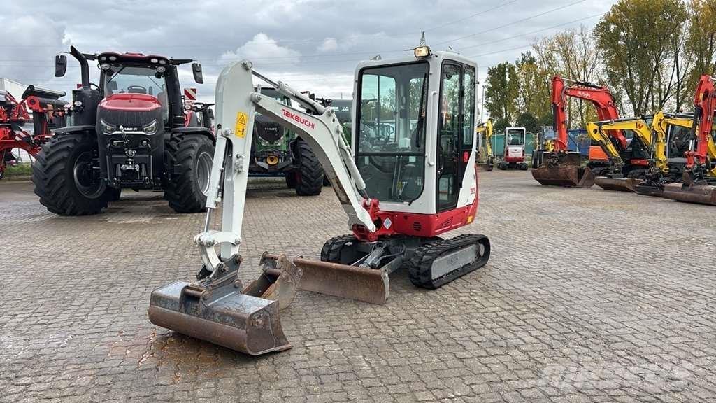 Takeuchi TB216 Mini excavatoare < 7t