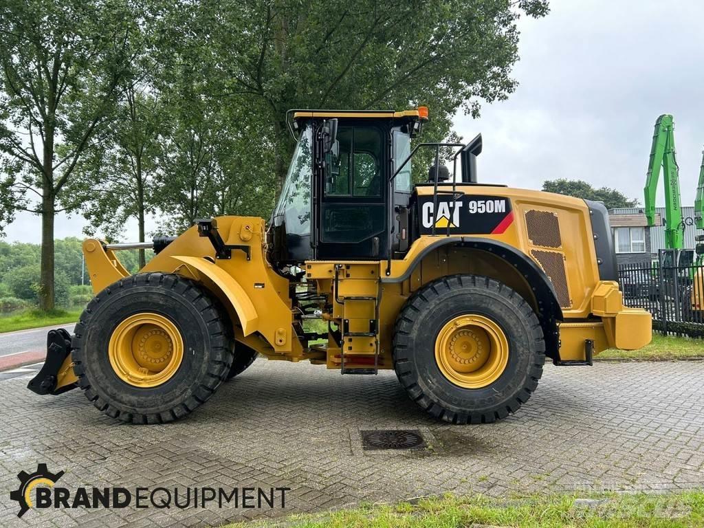 CAT 950M Incarcator pe pneuri