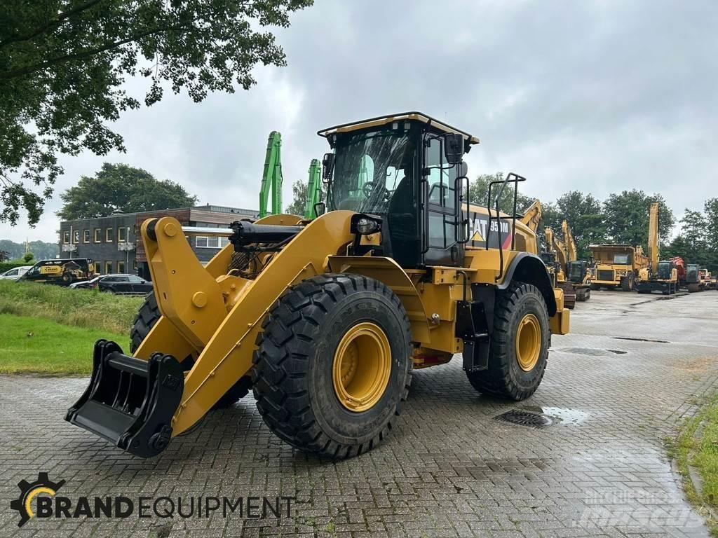 CAT 950M Incarcator pe pneuri